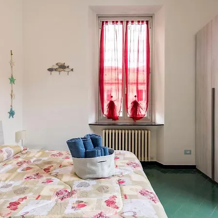 Agata 100 Mt Dal Mare Apartment *